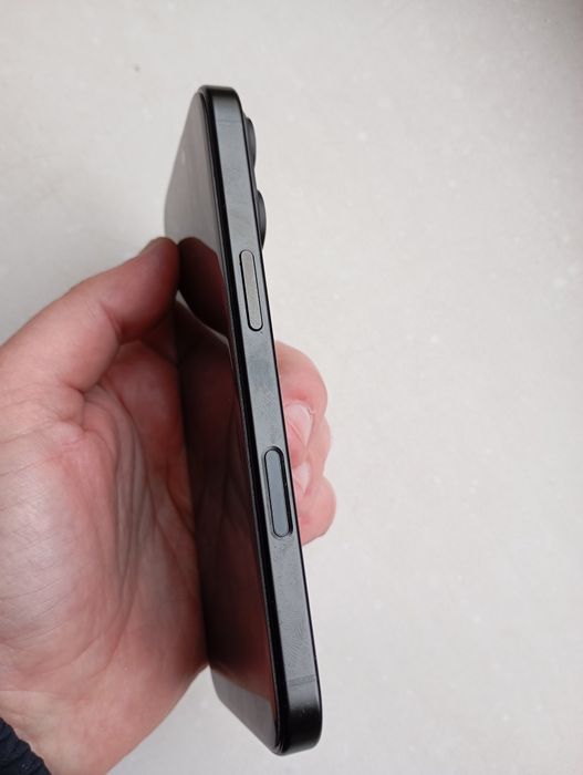 iPhone 16 Pro  128gb Black