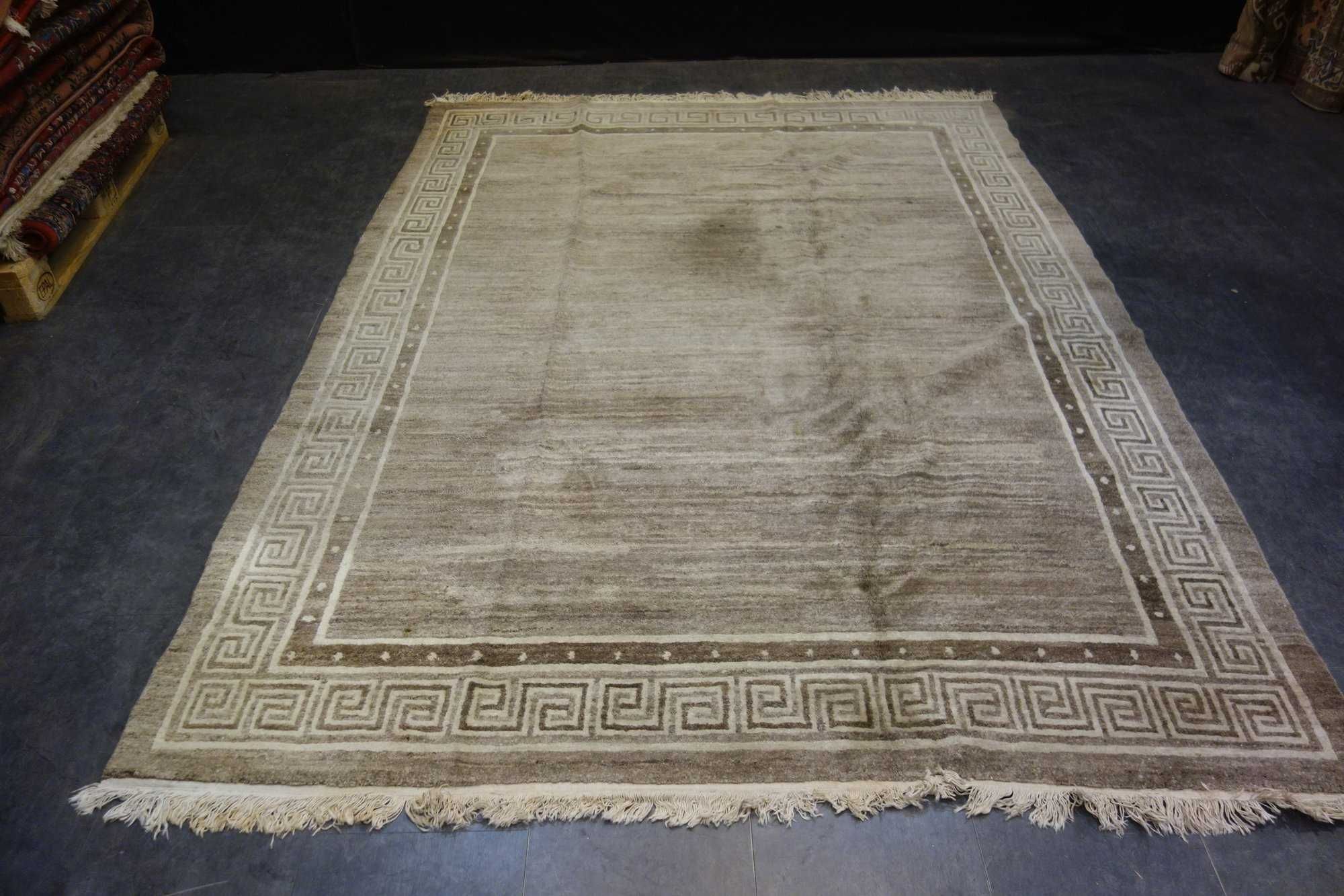 Tibet - Carpet - 275 cm x 197 cm