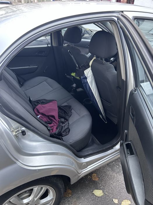 Chevrolet AVEO LS [Bom estado]