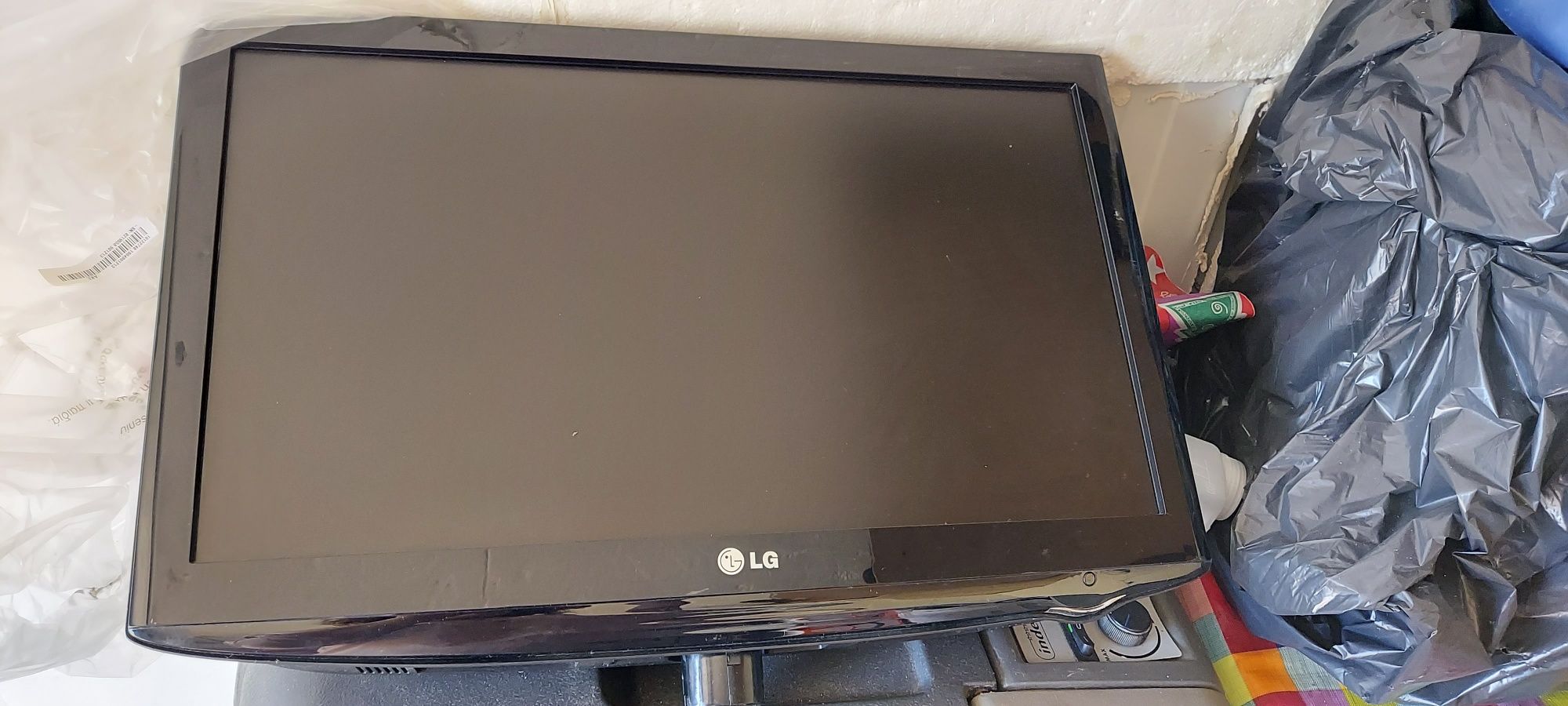 TV LG para peças