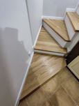 Schody drewniane parapety trepy stopnie półkowe barierki listwy przypo
