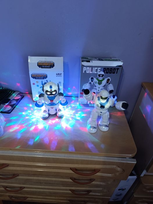 Роботи майже нові