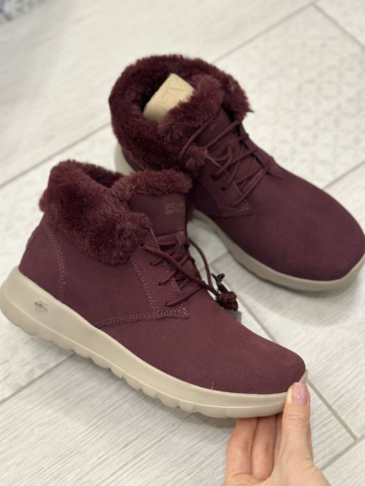Черевики Skechers 37
