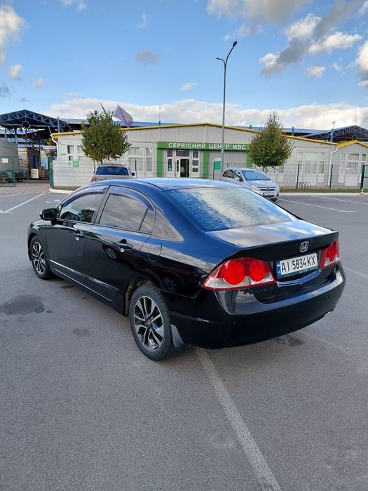 Хонда сівік 1.8автомат газ