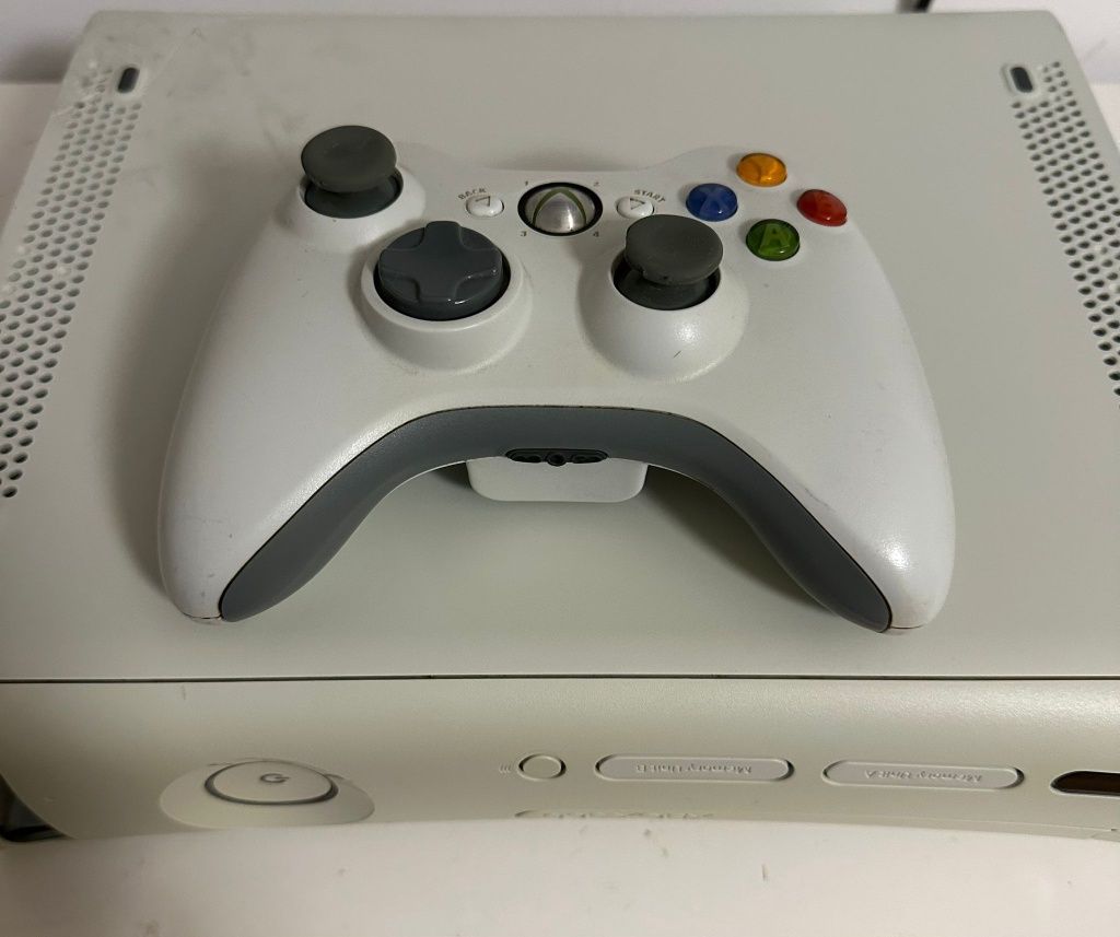 Xbox 360 Arcade FAT (Falcon) (C/Comando & Cabos)