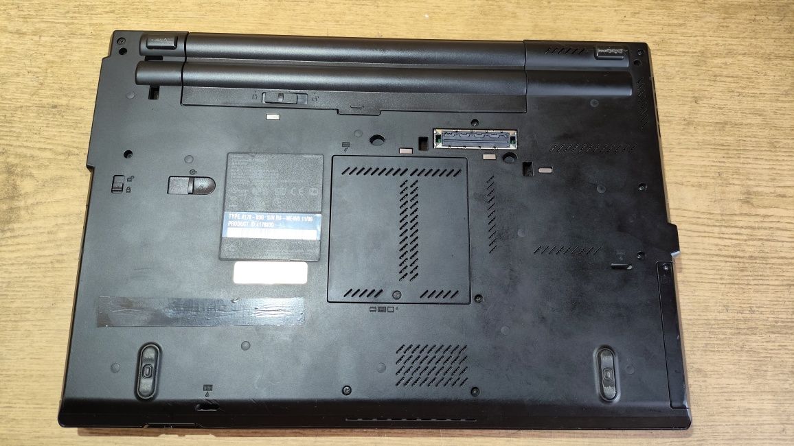 Ноутбук Lenovo T420/i5/DDR3-16GB/HDD-500GB