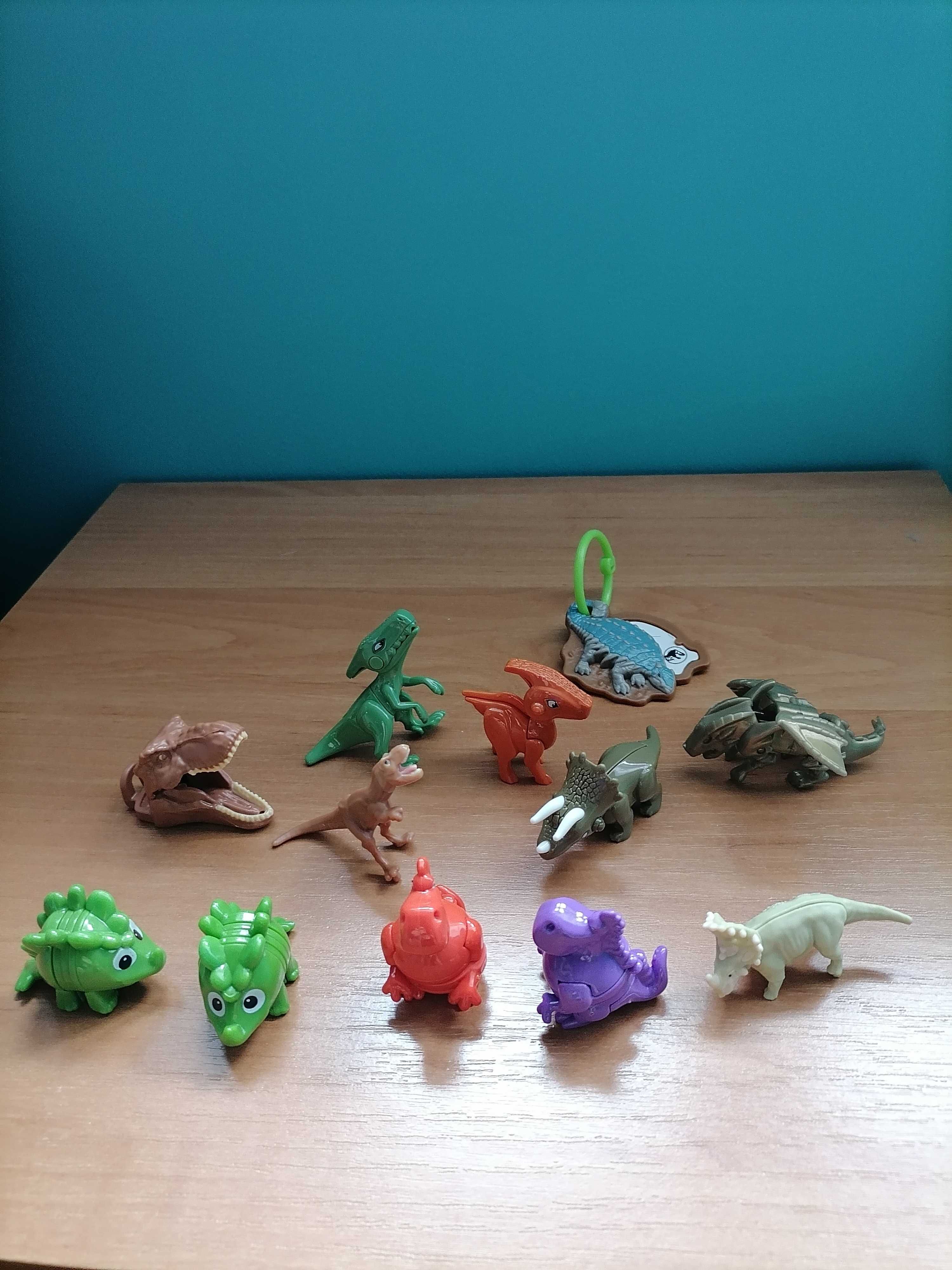 Dinozaury i Zygzak McQueen