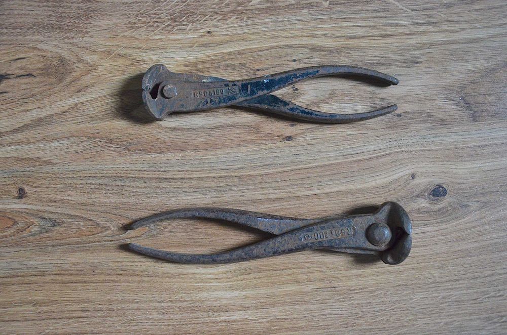 Szcypce czołowe obcęgi cęgi stare zabytkowe RSO 180 i 200