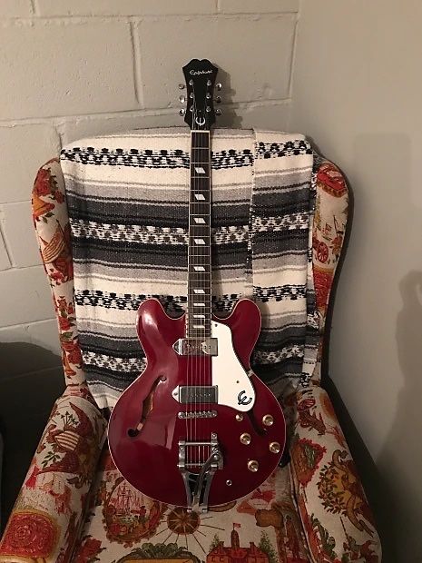 Epiphone casino bigsby