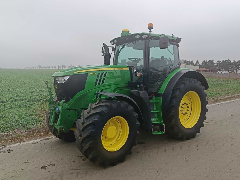 John Deere 6170R