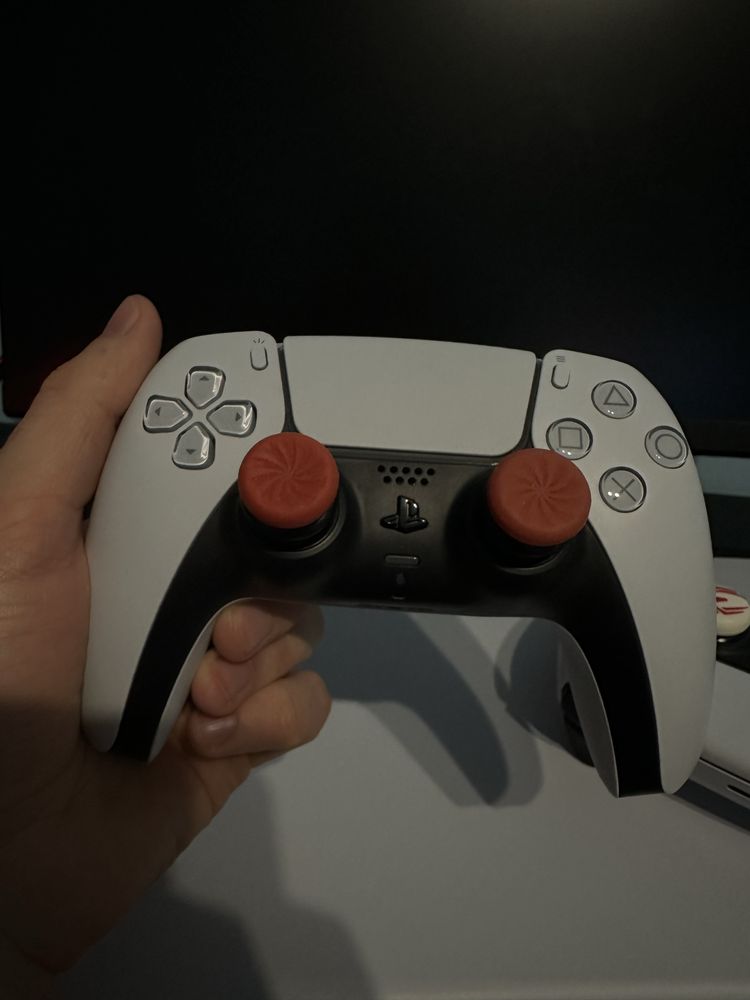 Playstation 5 + DualSense + Аккаунт з топовими іграми