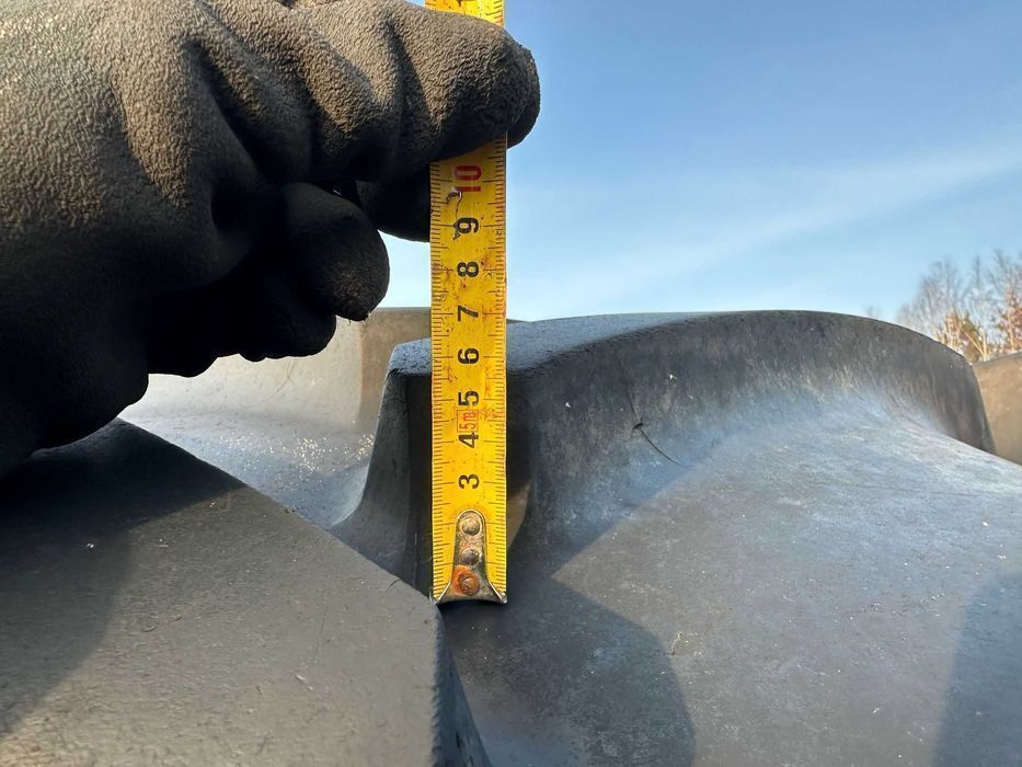 800/65 R32 Michelin 5CM Felgi 27x32 8 śrub Opony Koła TRANSPORT GRATIS
