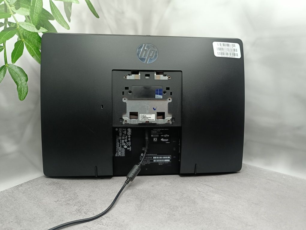 Сенсорний моноблок HP ProOne 400 G3/Celeron G3900T/20"/8/256/30ШТ