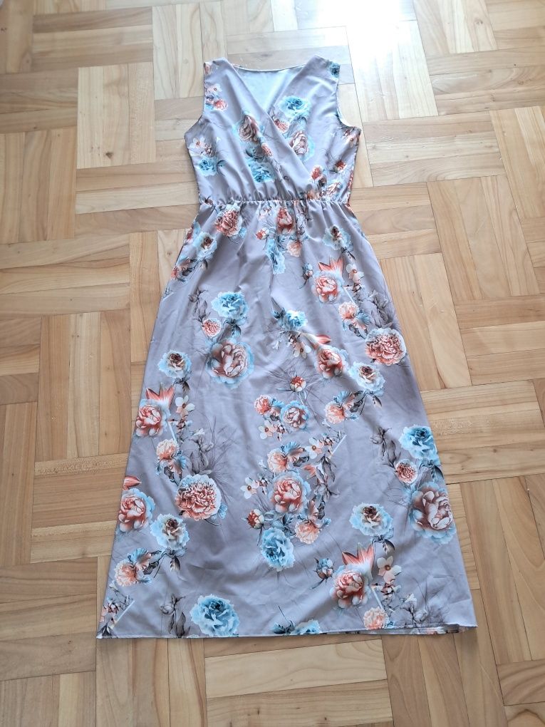 Długi letnia sukienka  M/L  (wymiary w opisie)
