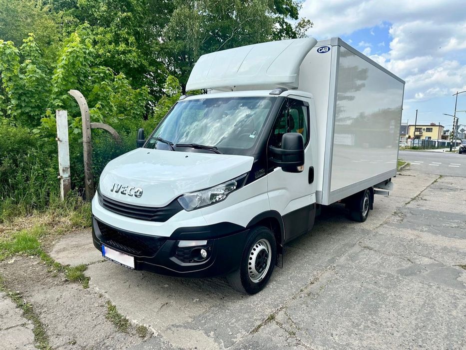 Iveco Daily  2.3 140KM 110tyś km Kontener Winda F.vat23%