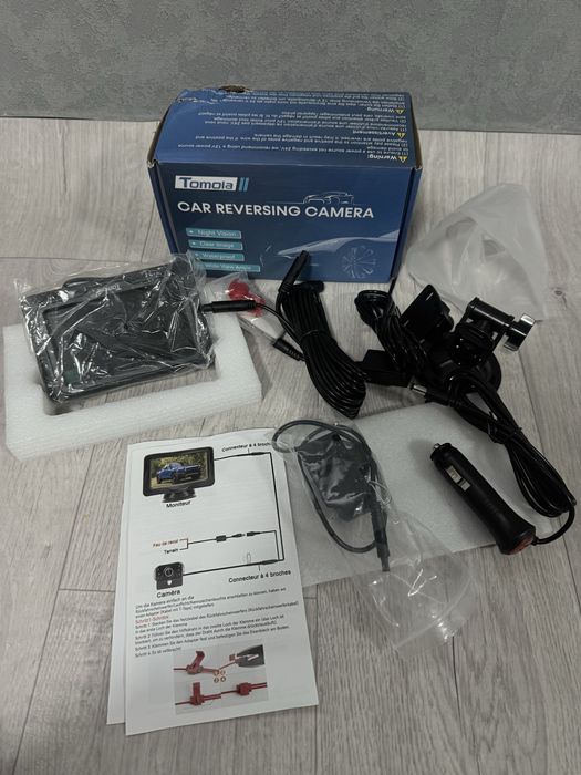Камера заднього виду Tomola