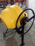Nowa betoniarka 230 v