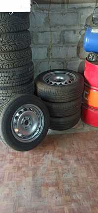 Шина на дисках lassa 215/60 r16