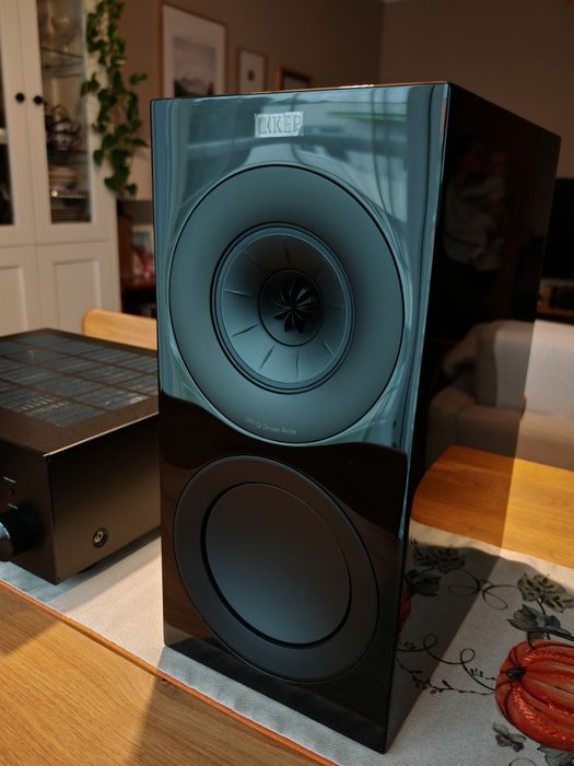 Amplituner Yamaha R-N803 D