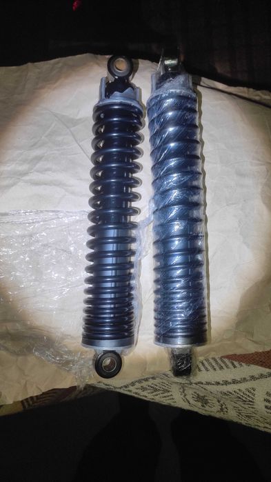 Амортизатори задні CZ