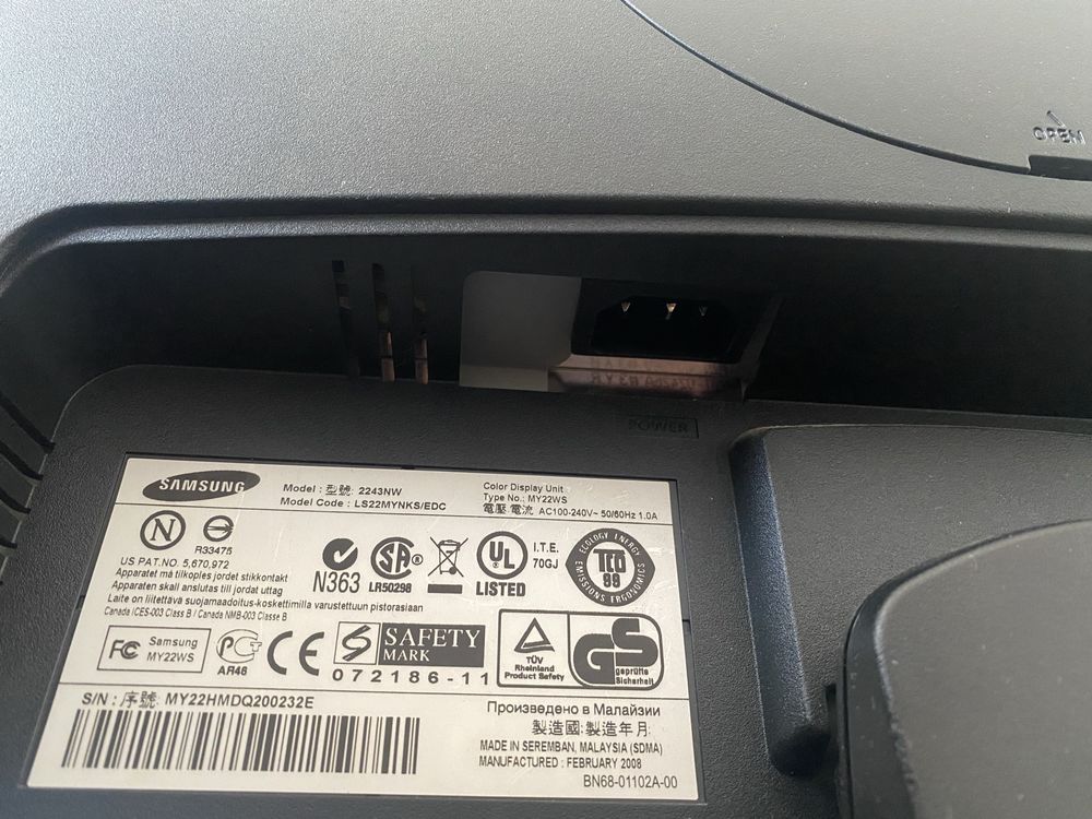 Монітор 22" Samsung 2243NW
