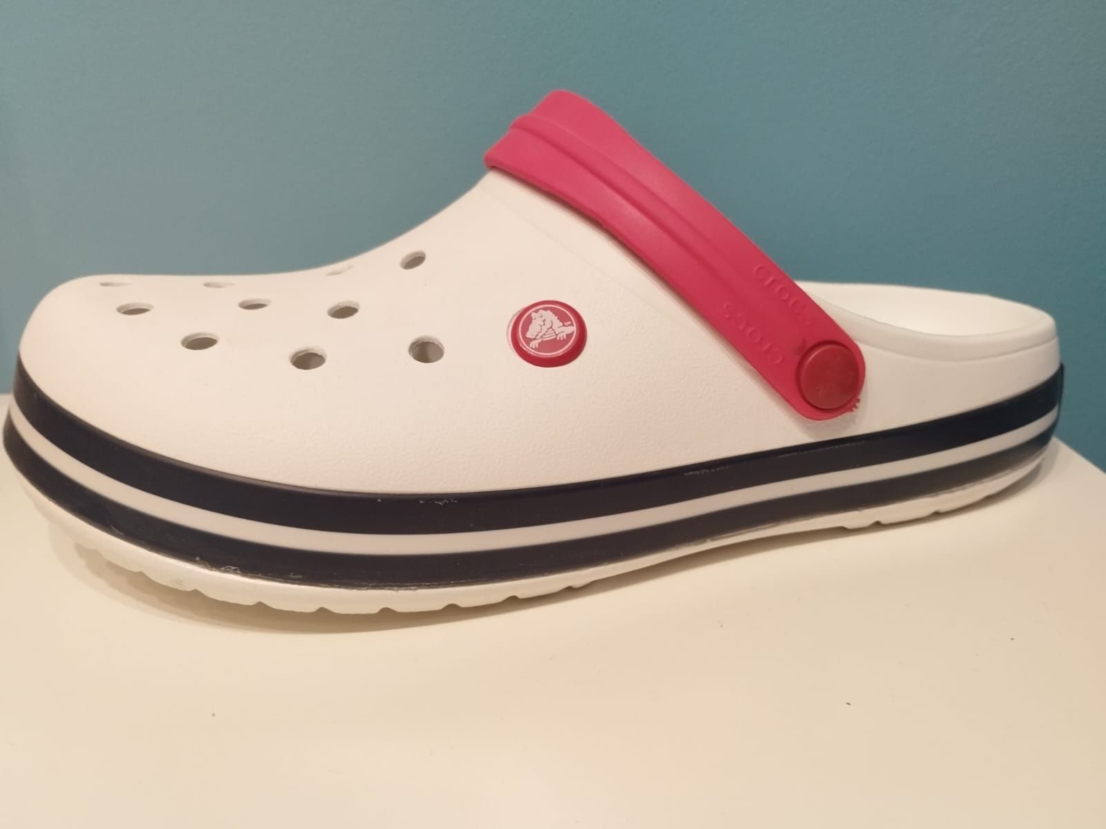 Witam sprzedam klapki męskie crocs