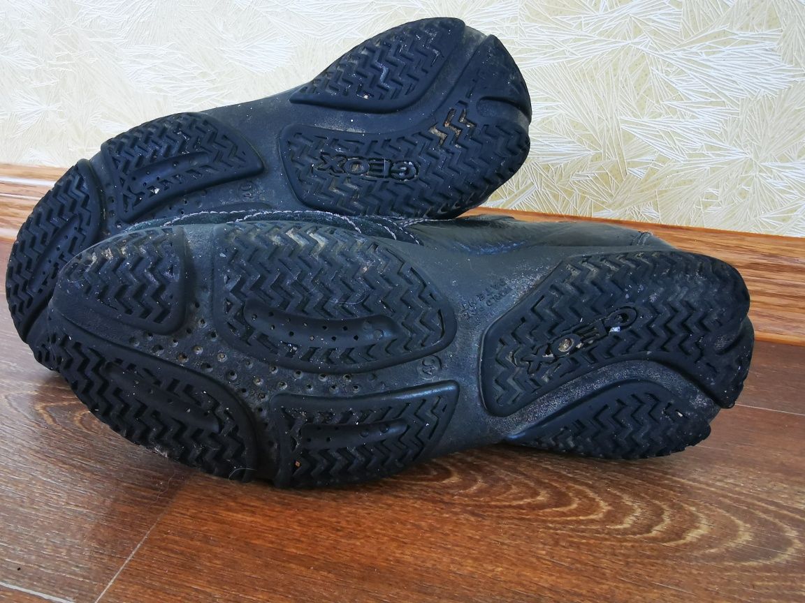Зимові черевики Geox 40 розмір