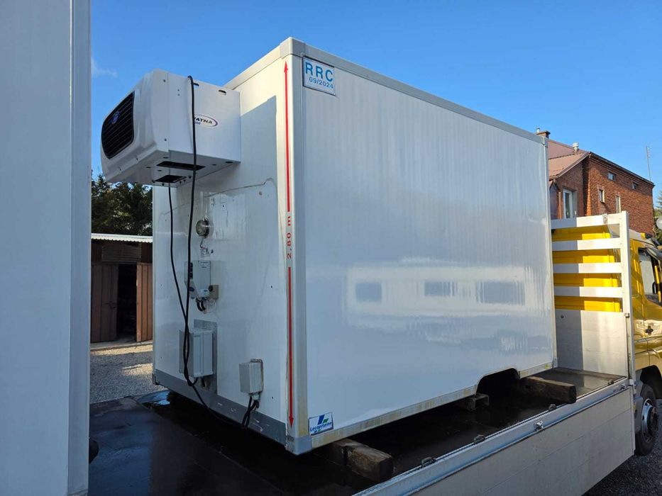 Kontener mroźnia chłodnia izoterma stacjonarna zewnętrzna CARIER 400V