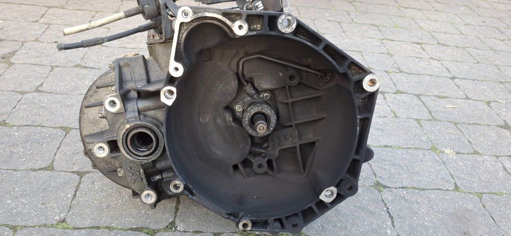 Skrzynia biegów opel 1.9 cdti astra zafira vectra m32