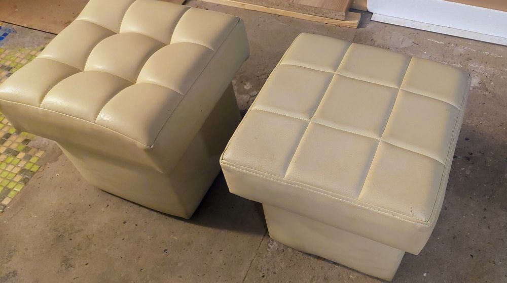 Pufy z ekoskóry otwierane