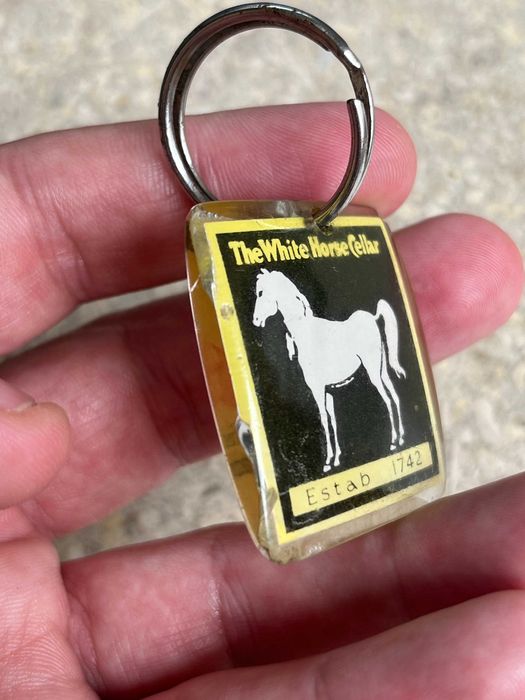 Porta-Chaves Vintade "White Horse"