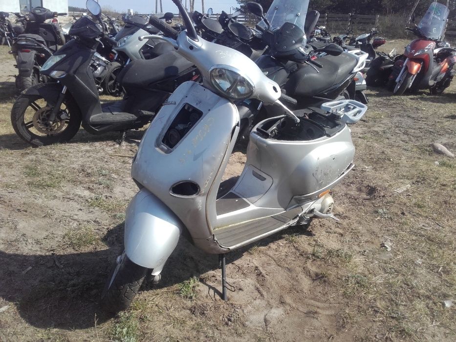 Piaggio vespa lx125 lx 125 silnik koło felga lampa amortyzator części