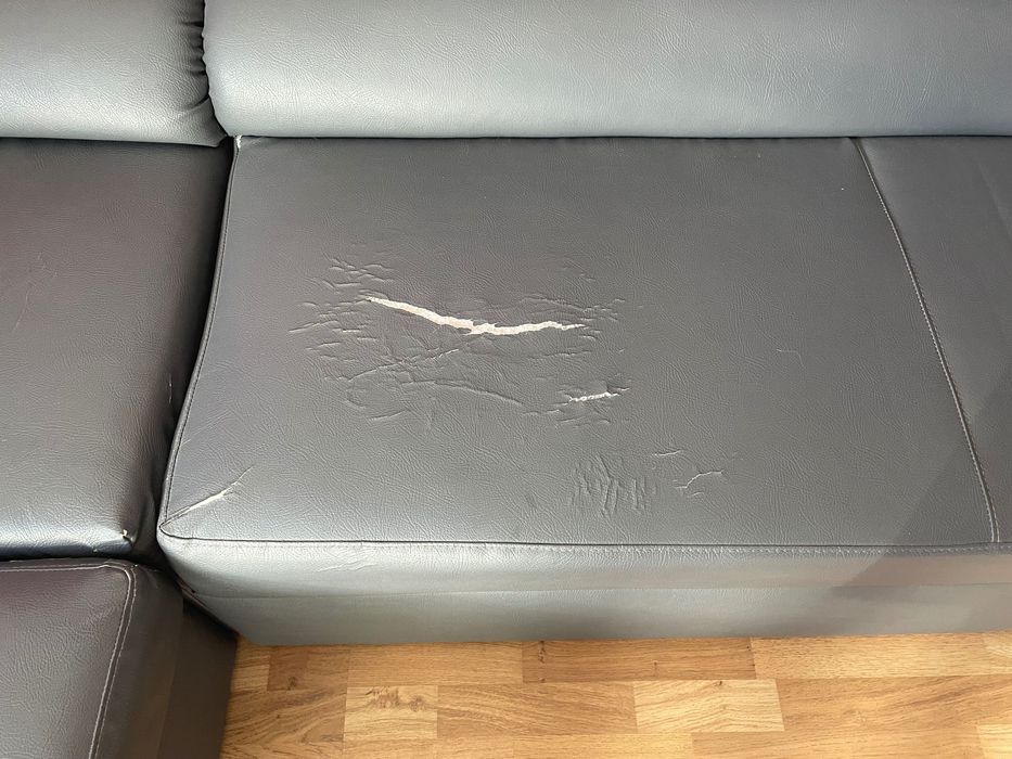 Duży narożnik z funkcją spania