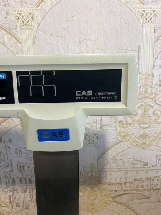 Продам обладнання для магазину Ваги, монітор, чекодрук