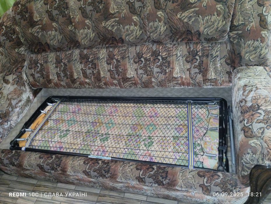 Продам ліжко -диван