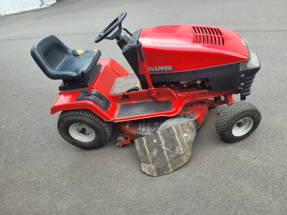 Traktorek Ogrodniczy Ogrodowy Kosiarka SNAPPER 13.5 Hp