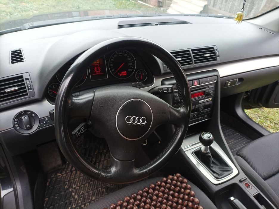 Продам автомобіль Audi A4