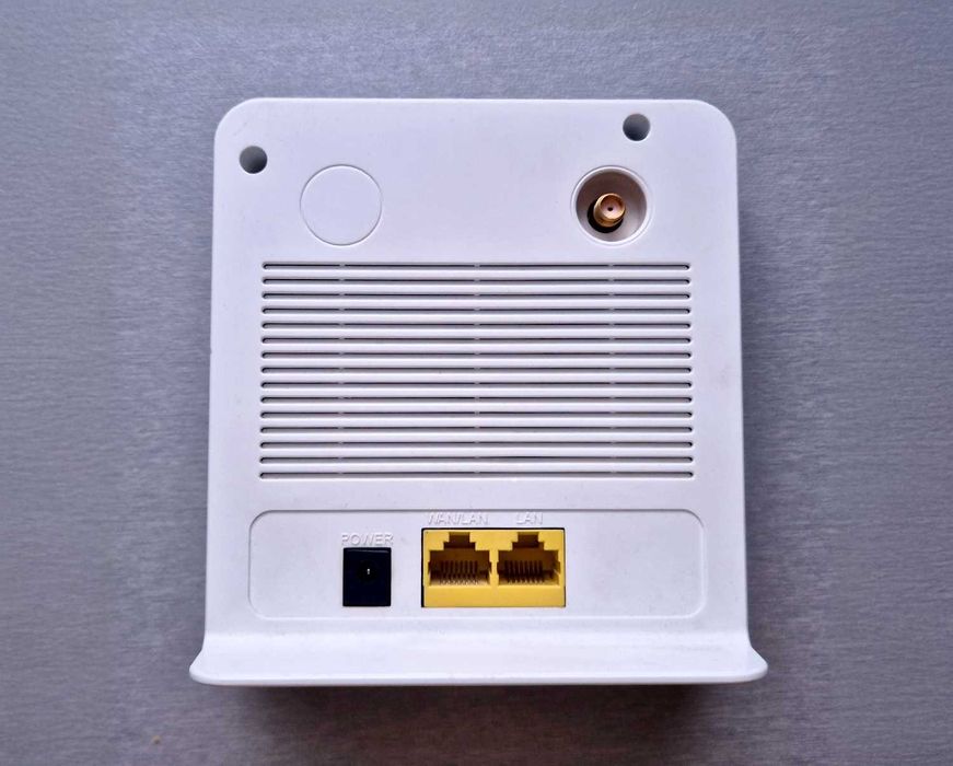 Router internetu mobilnego LTE D-Link DWR-921E