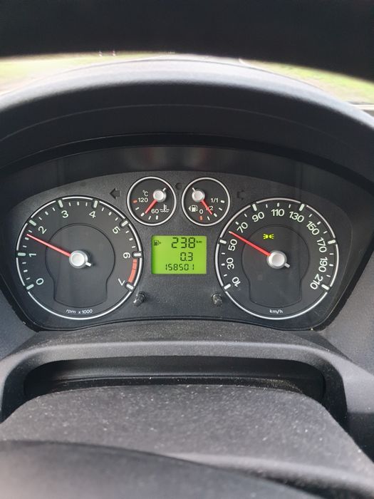 Ford fiesta 1.3 benzyna 2006r