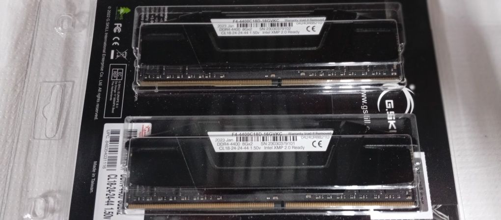 Оперативна пам'ять G.Skill DDR4 16GB (2x8GB) 4400Mhz