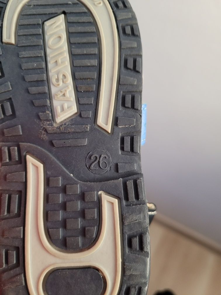 Sandały dla chłopca 26 dł. wkładki 16 cm granatowe kryte palce i pięty