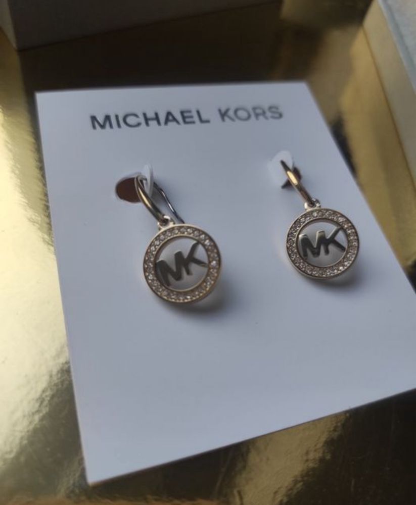 Nowe kolczyki Michael Kors