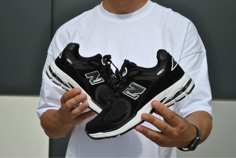 Кросівки New Balance 2002R Black