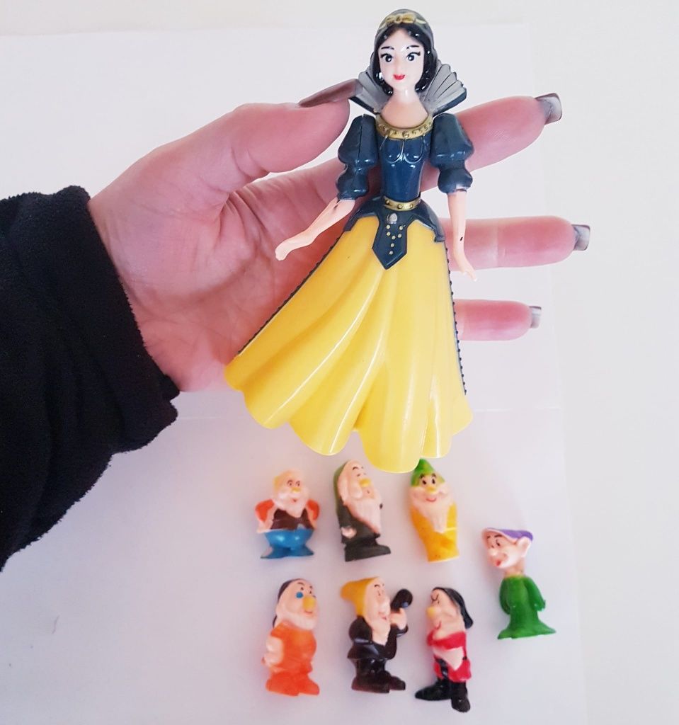 8 pcs Branca de Neve e os 7 anões (Portes Incluidos)