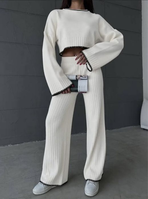 Костюм жіночий стильний теплий