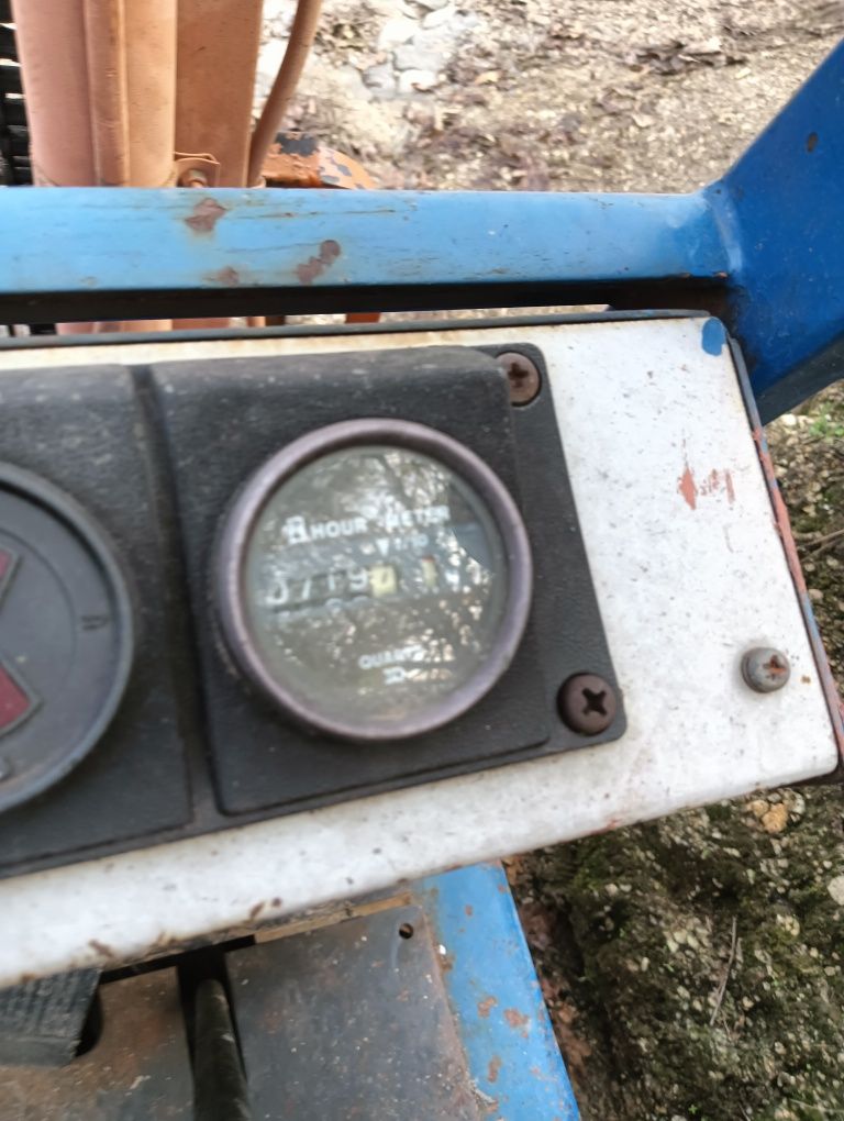 Empilhador Toyota a gaz e gasolina de 800kls