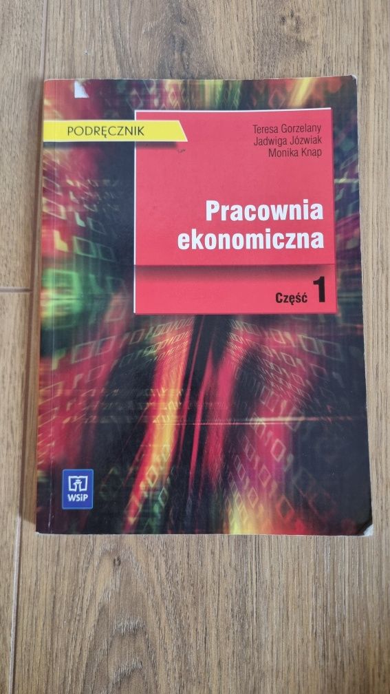 Pracownia ekonomiczna część 1