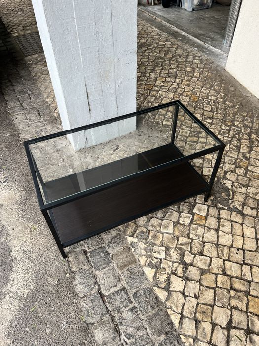 Mesa de centro metálica preta ikea