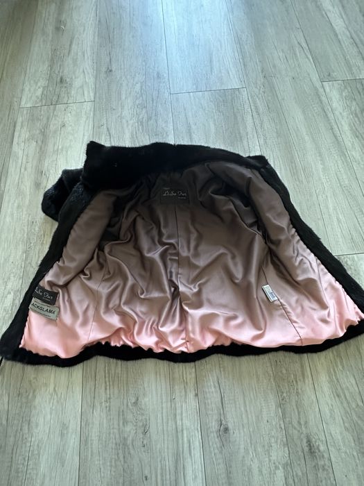 Продам плюшевую норковую шубку