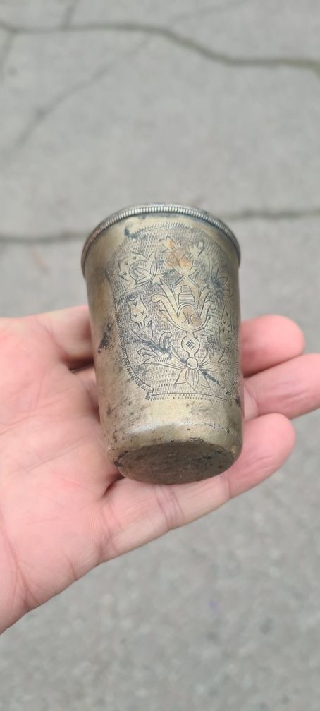 Серебряная кидушная рюмка с 875 пробой. Состояние хорошее.